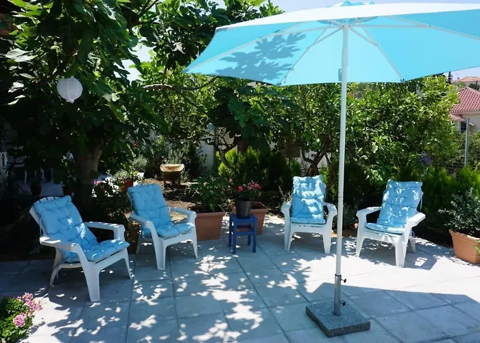 Chrysa\'S Holiday Apartment